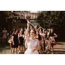 СВАДЕБНЫЕ ТРАДИЦИИ: ПЕРВЫЙ ТАНЕЦ МОЛОДОЖЕНОВ